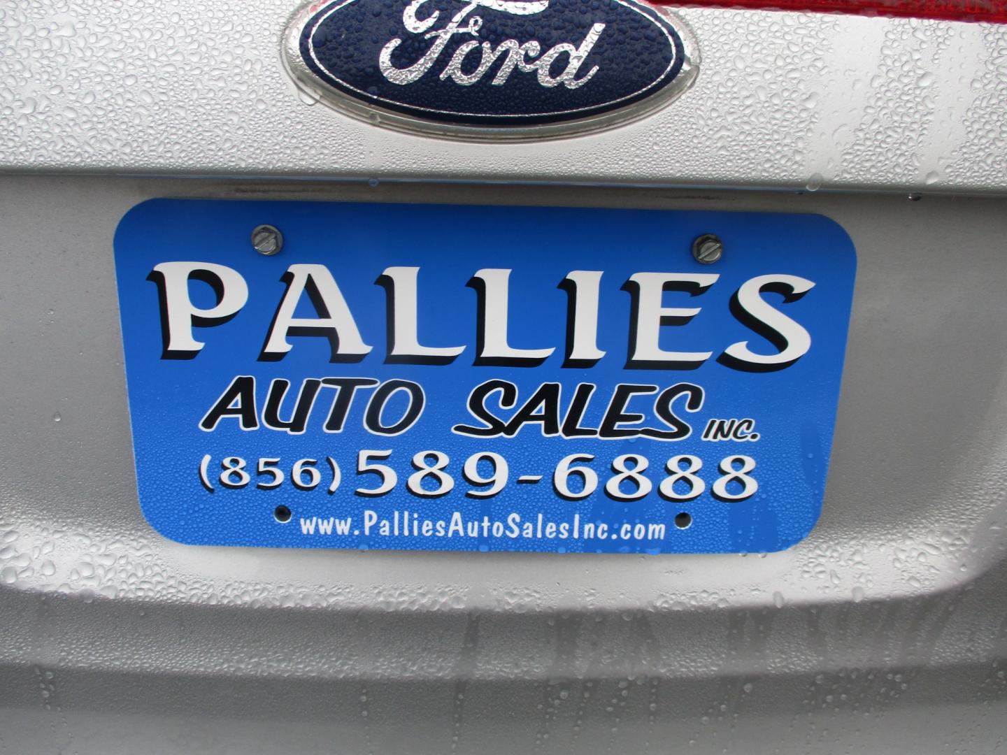 2010 SILVER Ford Fusion (3FAHP0HA3AR) , AUTOMATIC transmission, located at 540a Delsea Drive, Sewell, NJ, 08080, (856) 589-6888, 39.752560, -75.111206 - Photo#5